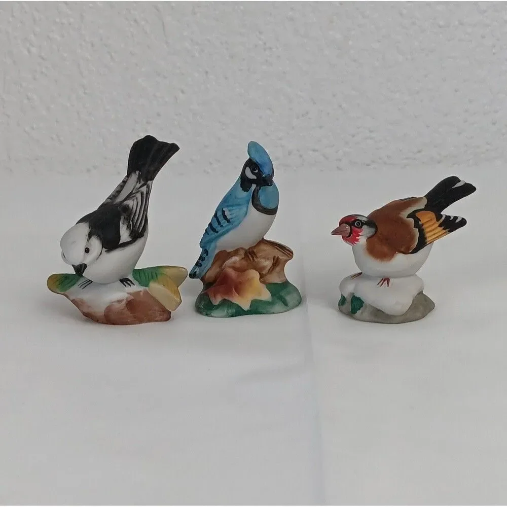 Franklin Mint Garden Bird World Snow Bunting Bluejay Goldfinch Lot Mini Figures